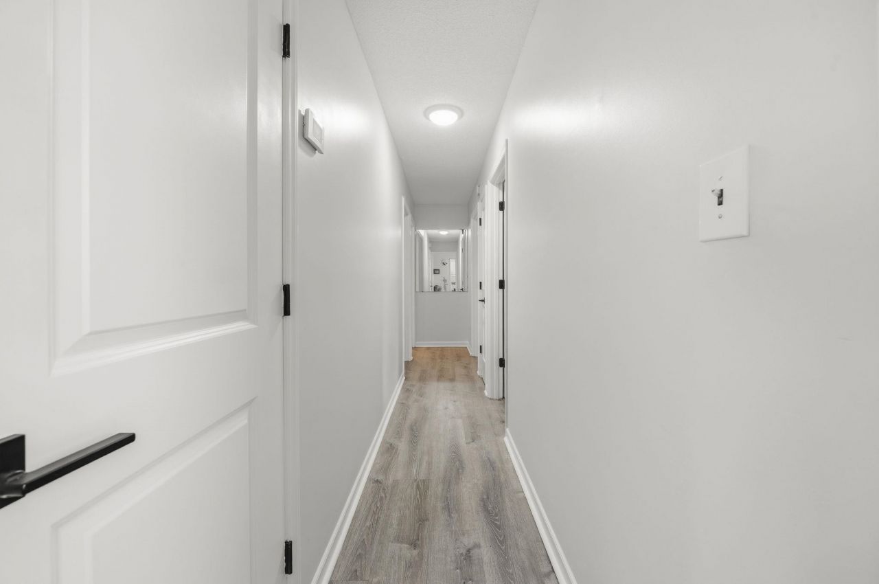 504 Plantation Dr. Photo 18