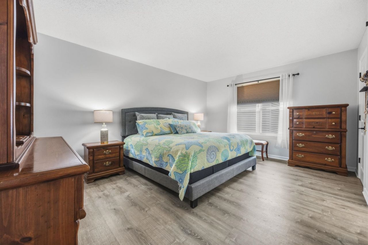 504 Plantation Dr. Photo 19