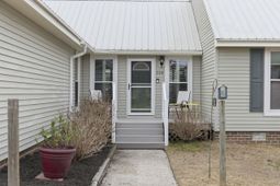 504 Plantation Dr. photo 4