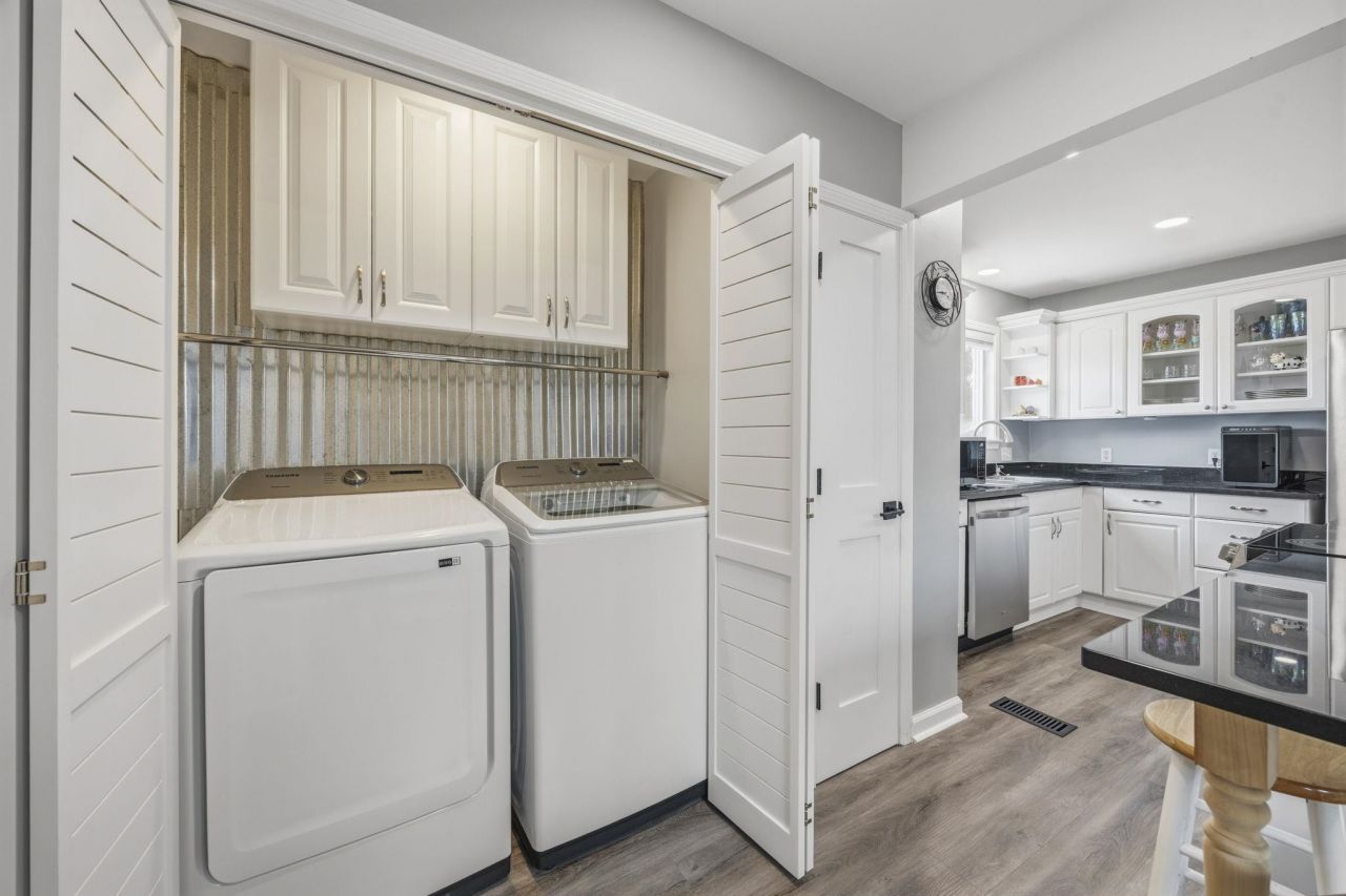 504 Plantation Dr. Photo 31