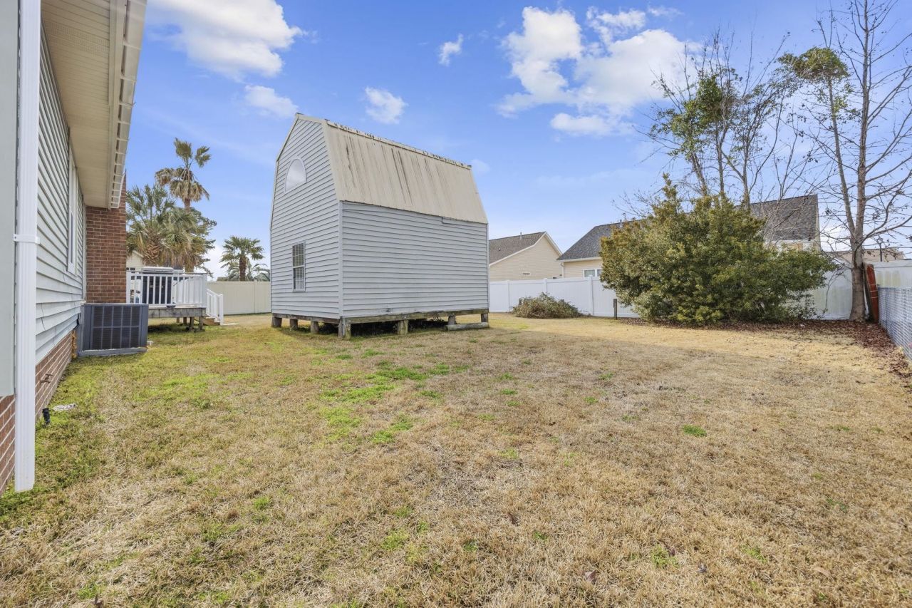 504 Plantation Dr. Photo 34