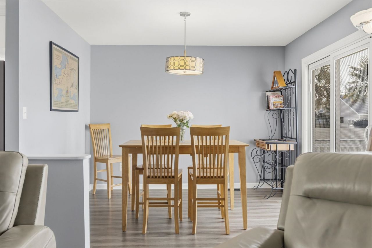 504 Plantation Dr. Photo 9