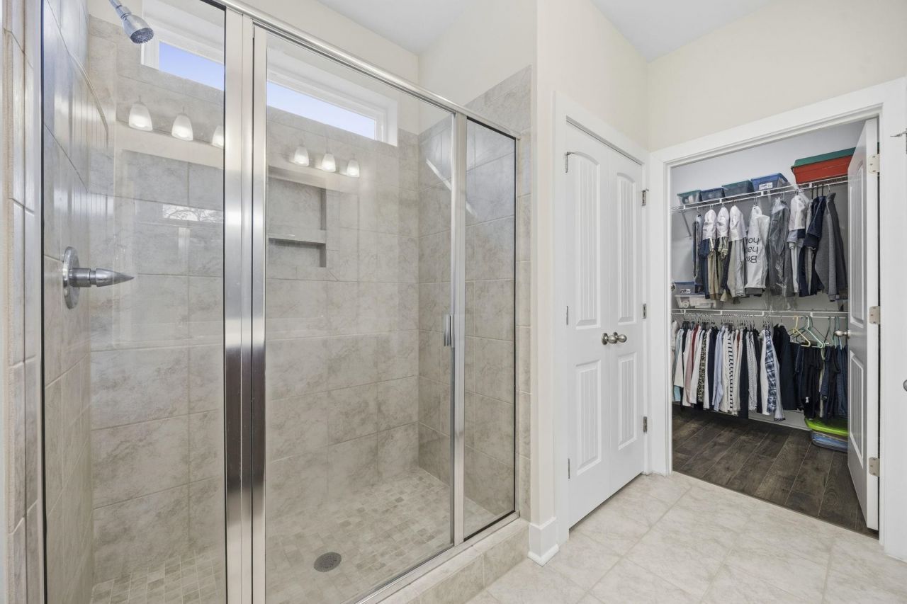 325 Brighton Pl.  Photo 23