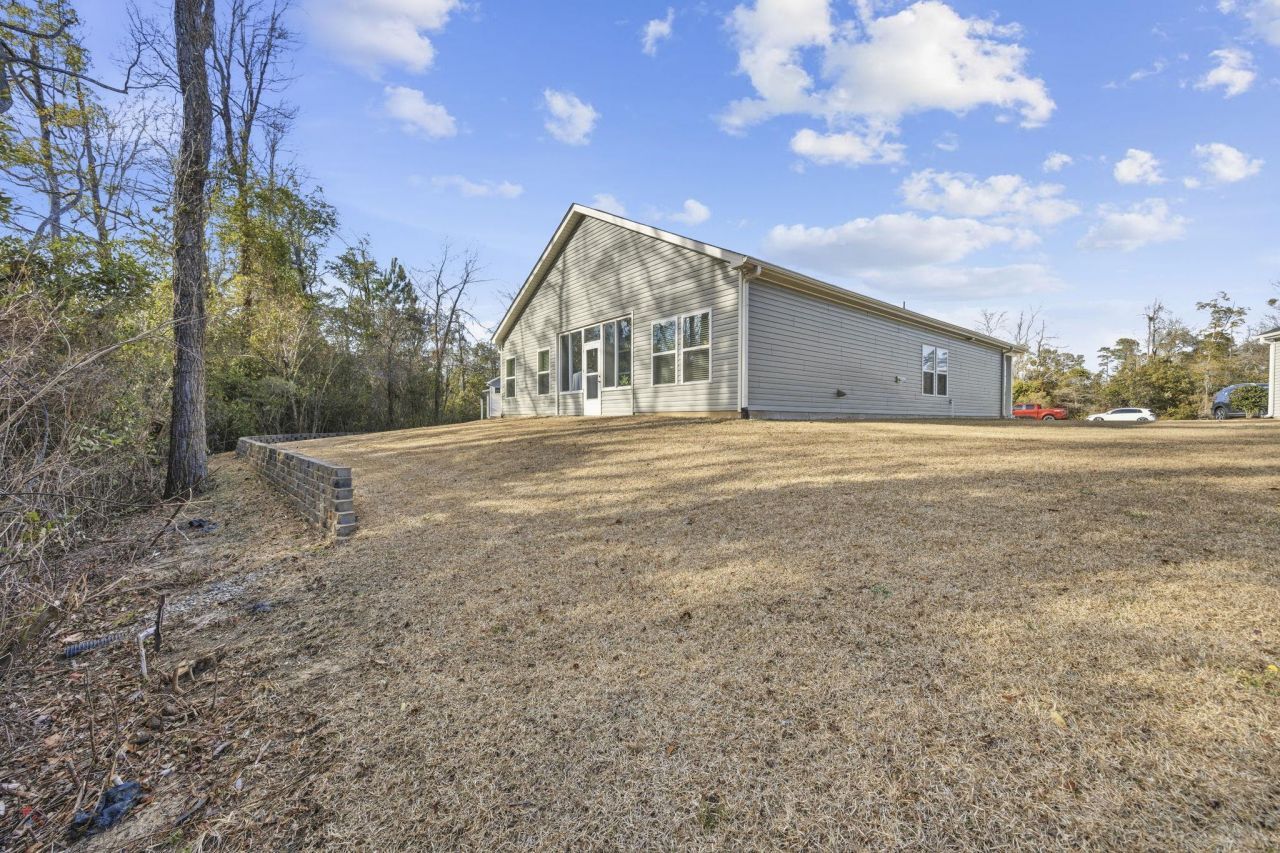 325 Brighton Pl.  Photo 31