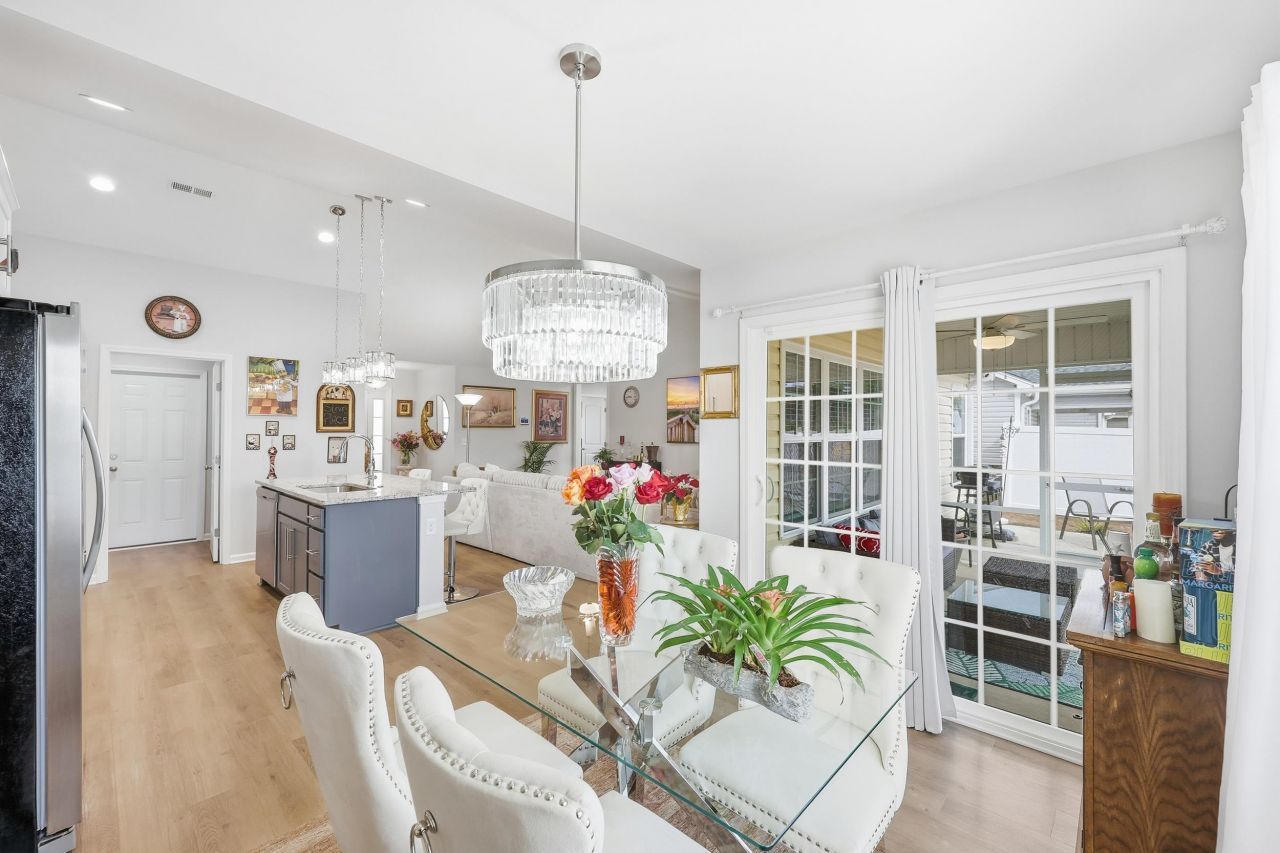 702 Woodside Dr. Photo 14