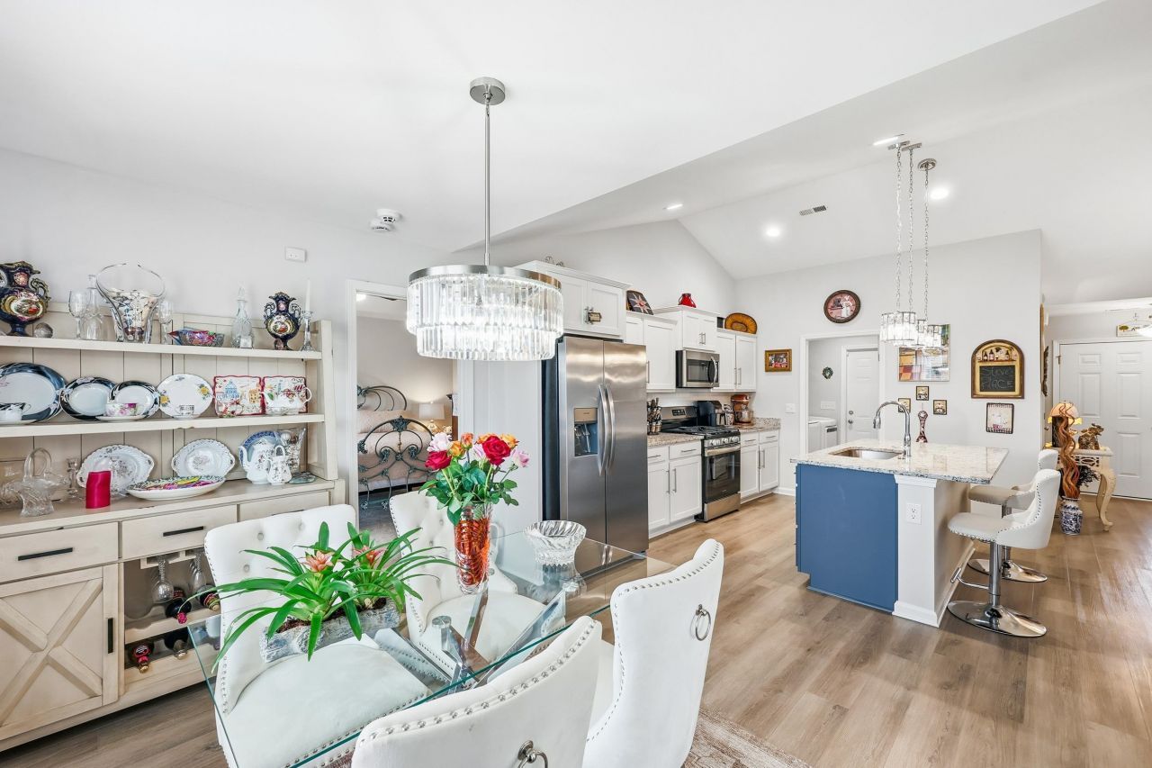 702 Woodside Dr. Photo 15