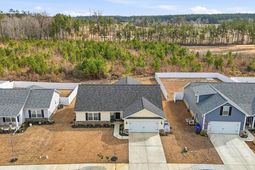 702 Woodside Dr. photo 4