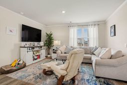 211 Londonshire Dr. photo 4