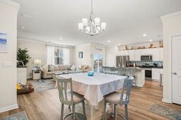 211 Londonshire Dr. photo 4