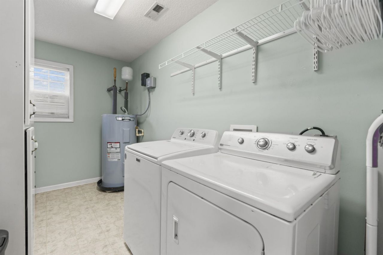 109 Adrianna Circle Photo 24