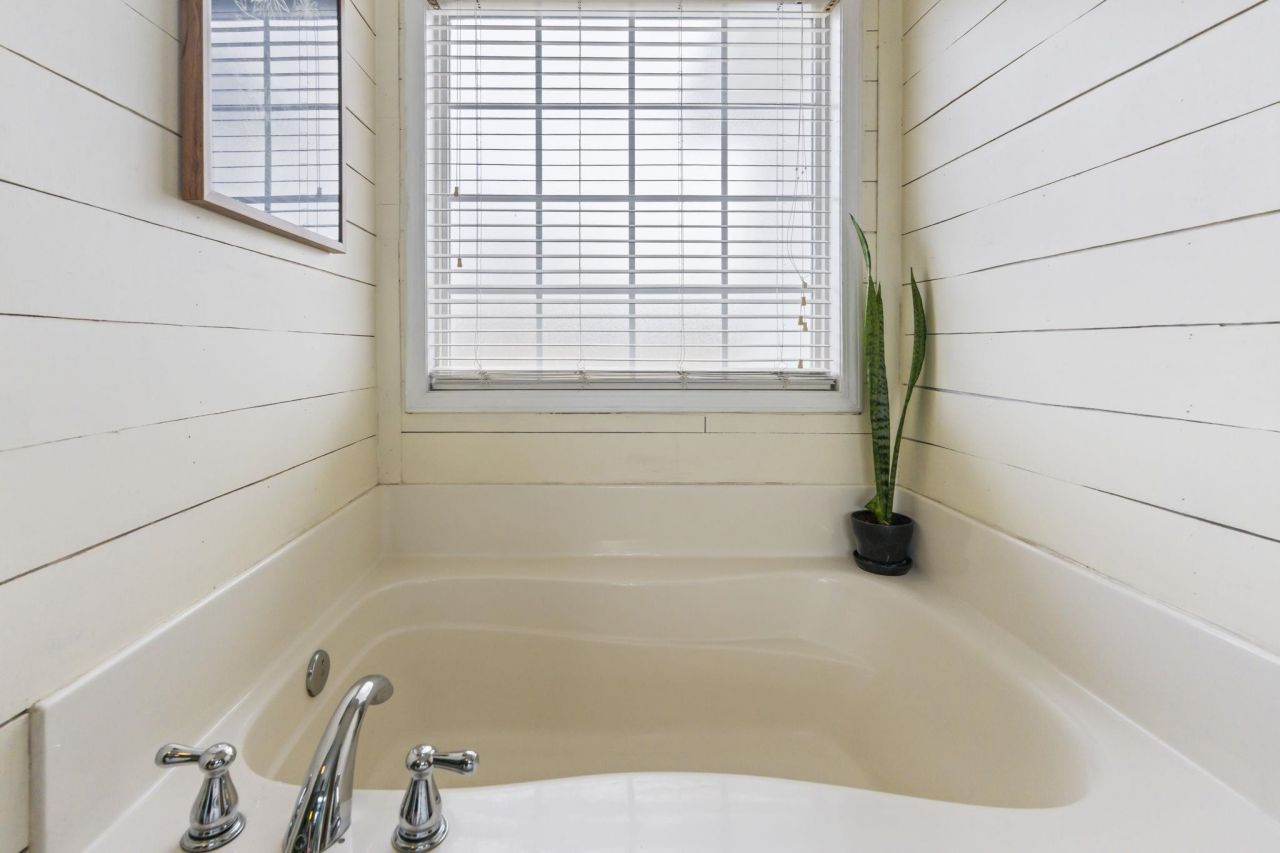 109 Adrianna Circle Photo 30