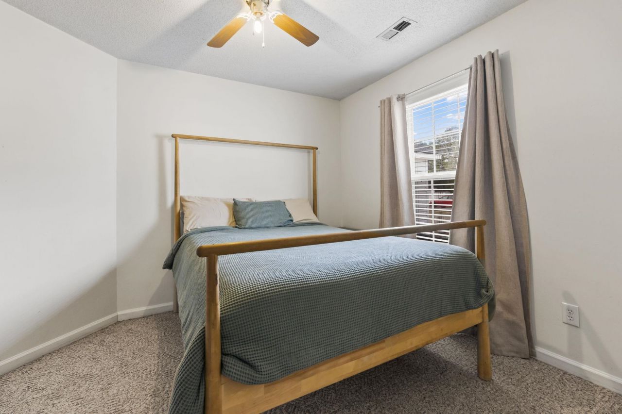 109 Adrianna Circle Photo 34