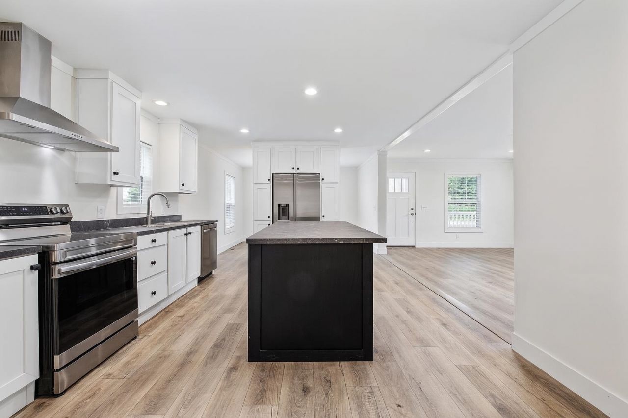 1329 Rabbit Ln.  Photo 4