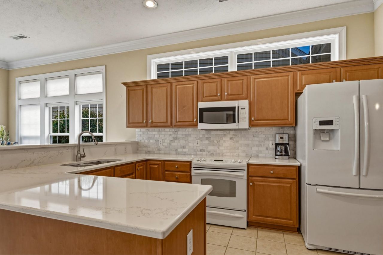 1218 Trent Dr.  Photo 10