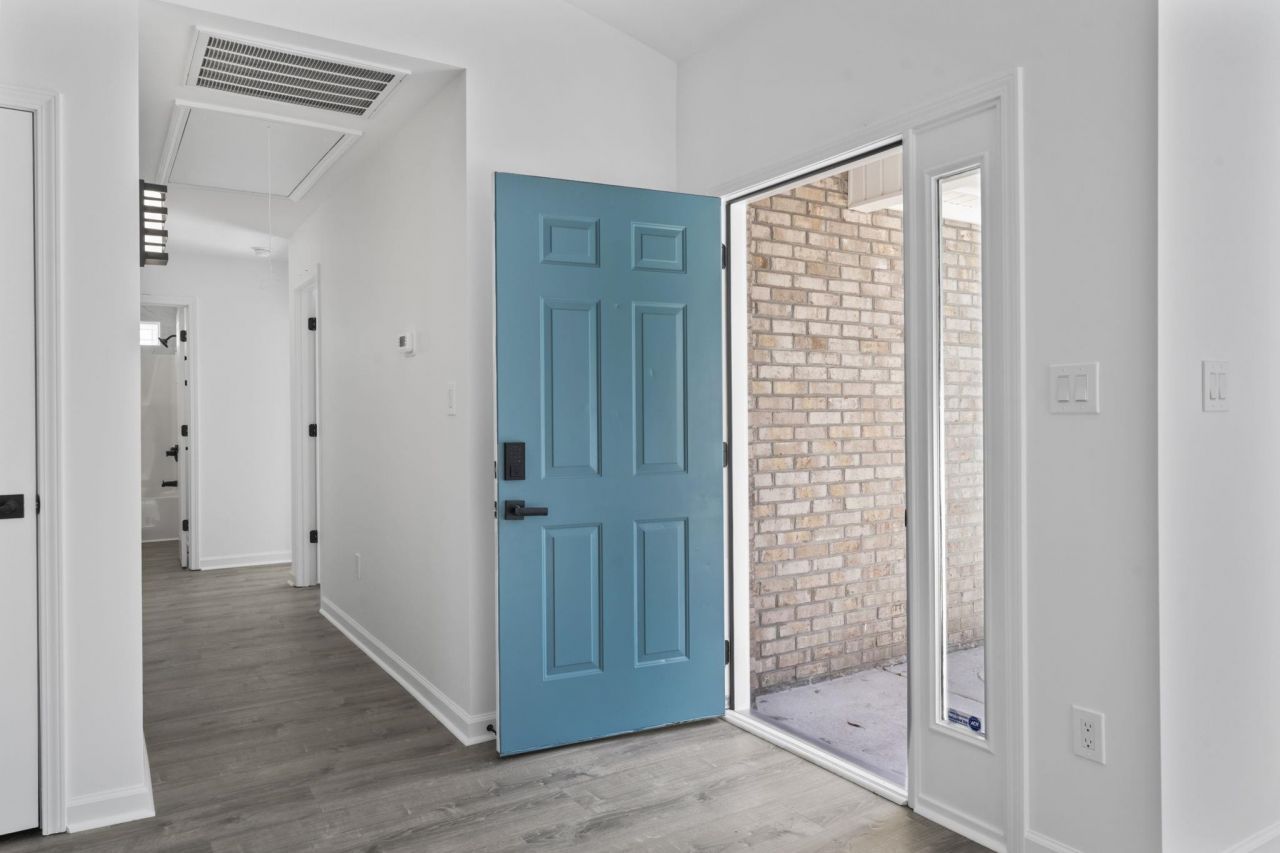 2611 Ringneck Trail  Photo 9