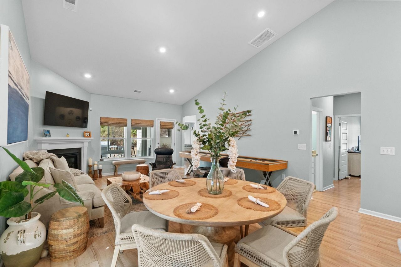 5535 Whitebark Dr. Photo 13