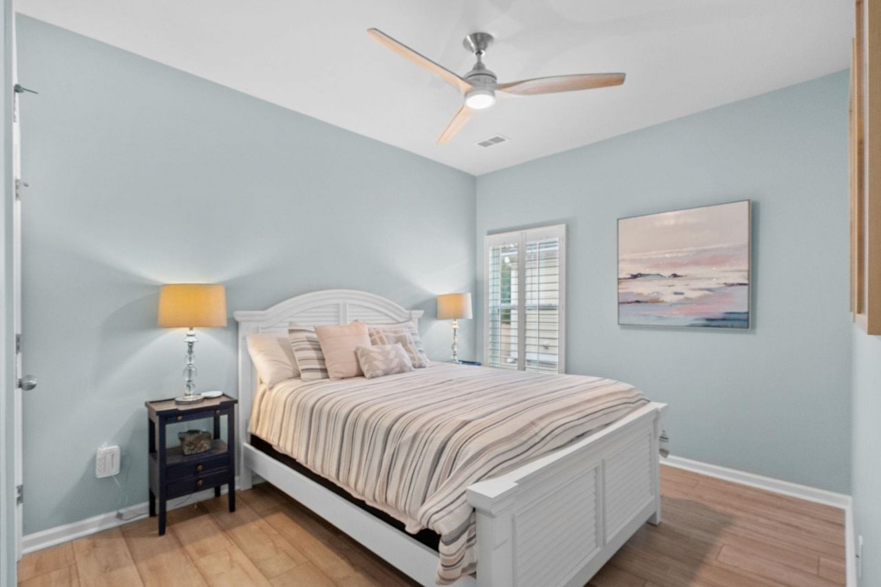 5535 Whitebark Dr. Photo 32