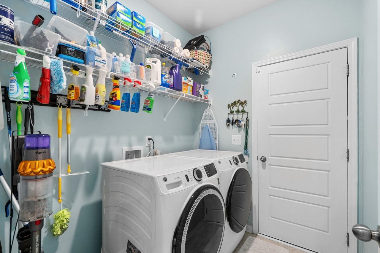 5535 Whitebark Dr. Photo 35