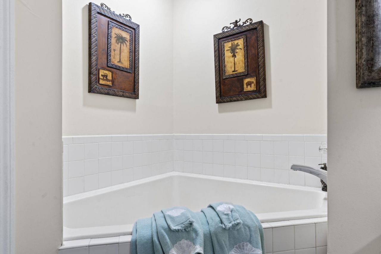 4396 Baldwin Ave. Photo 23