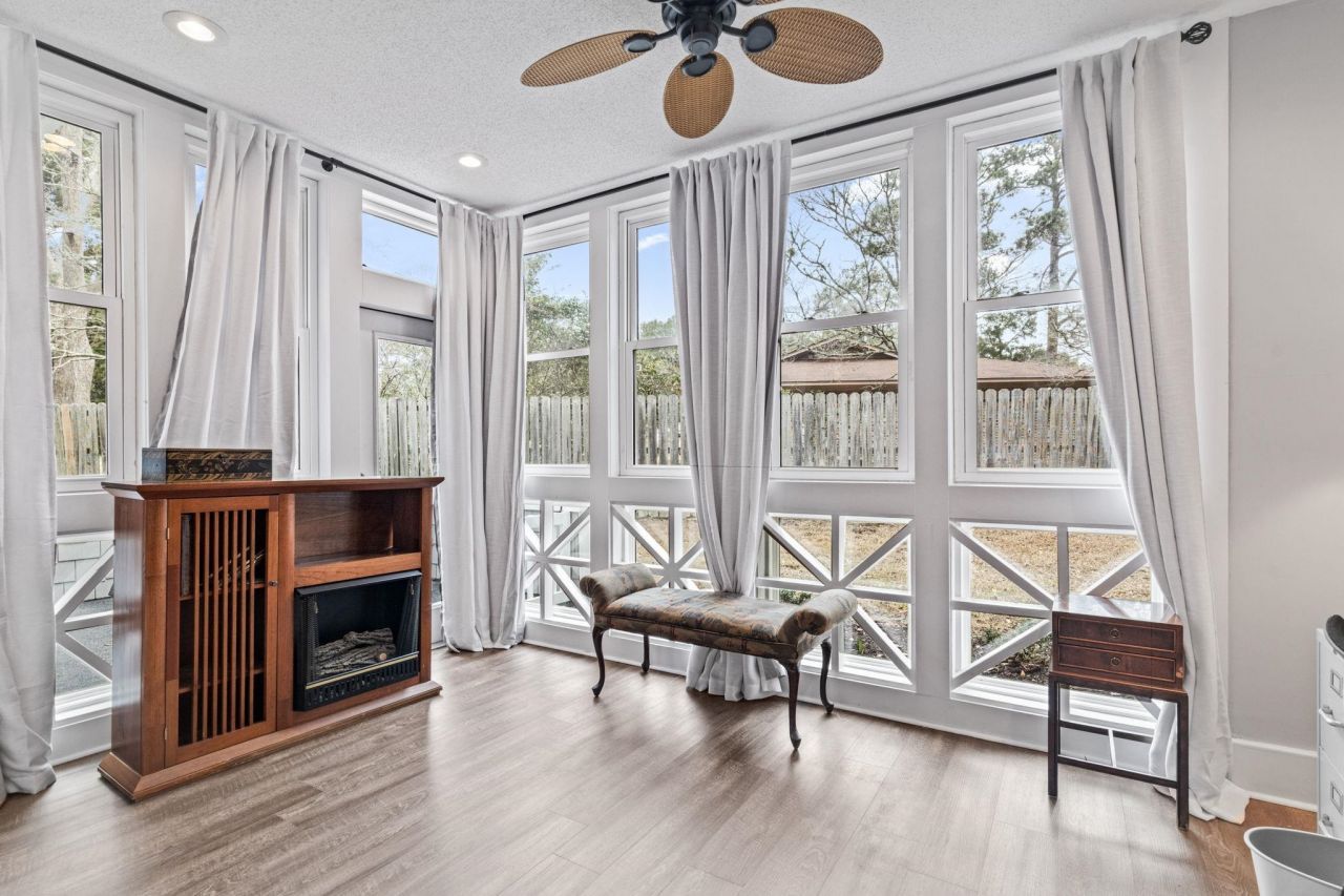 4396 Baldwin Ave. Photo 4