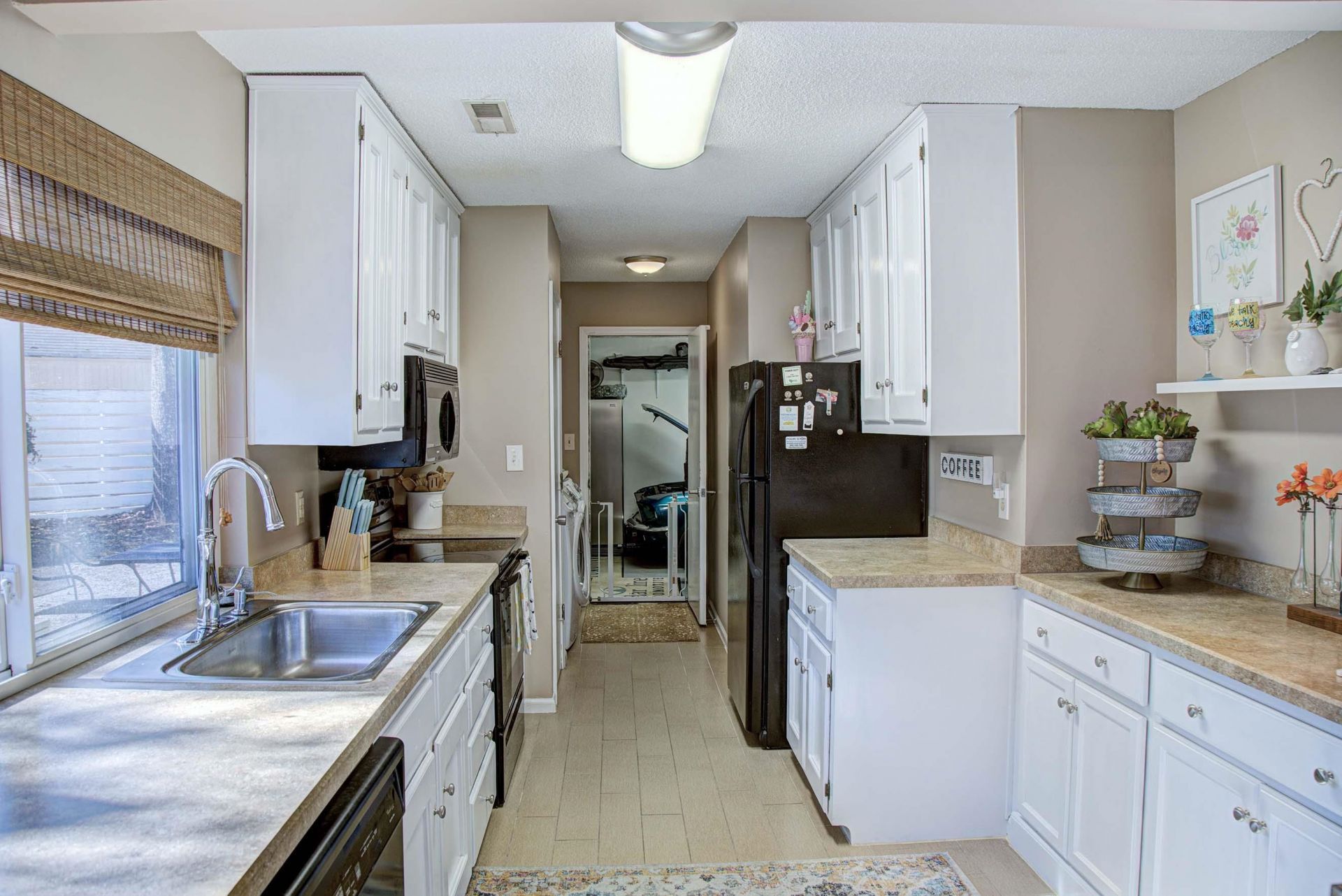 411 Sunset Trail Photo 16