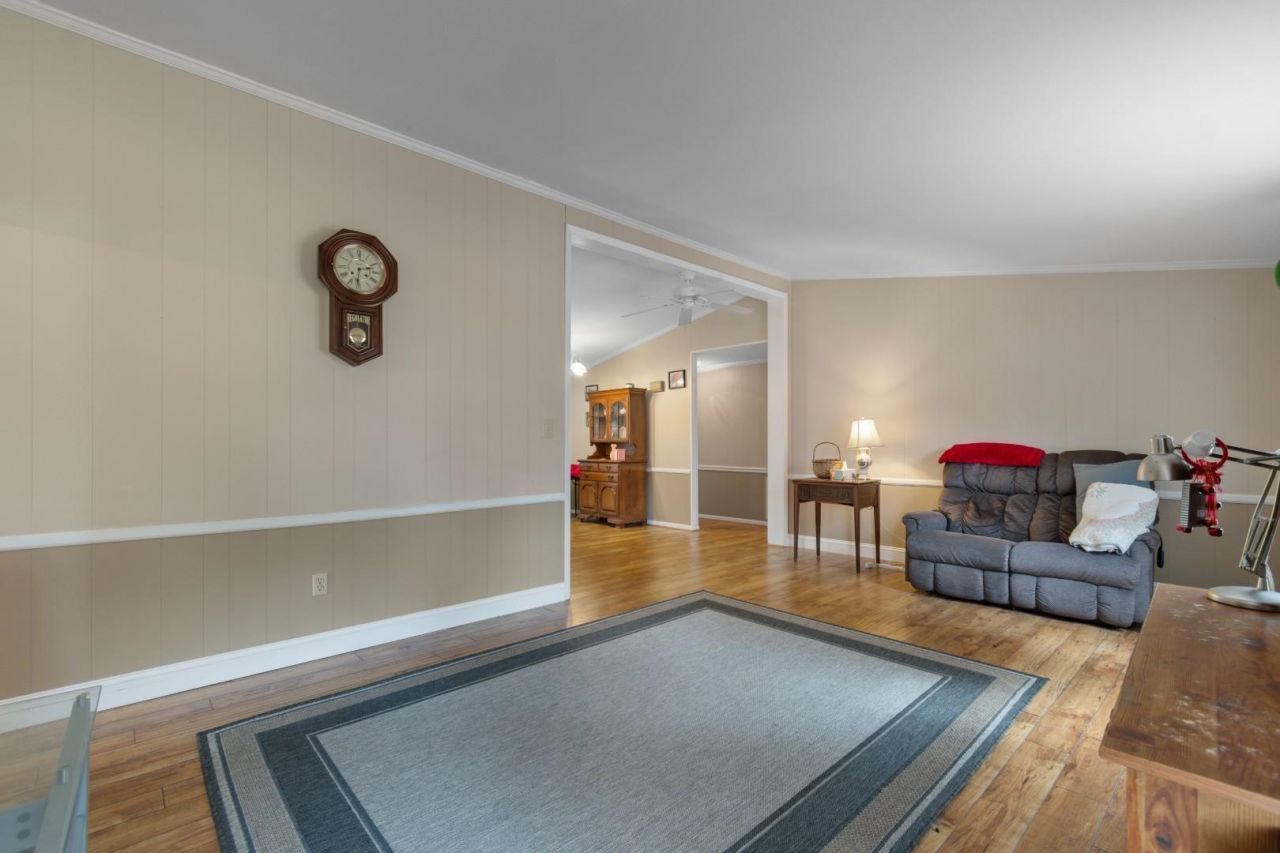 846 Blue Ridge Trail  Photo 9