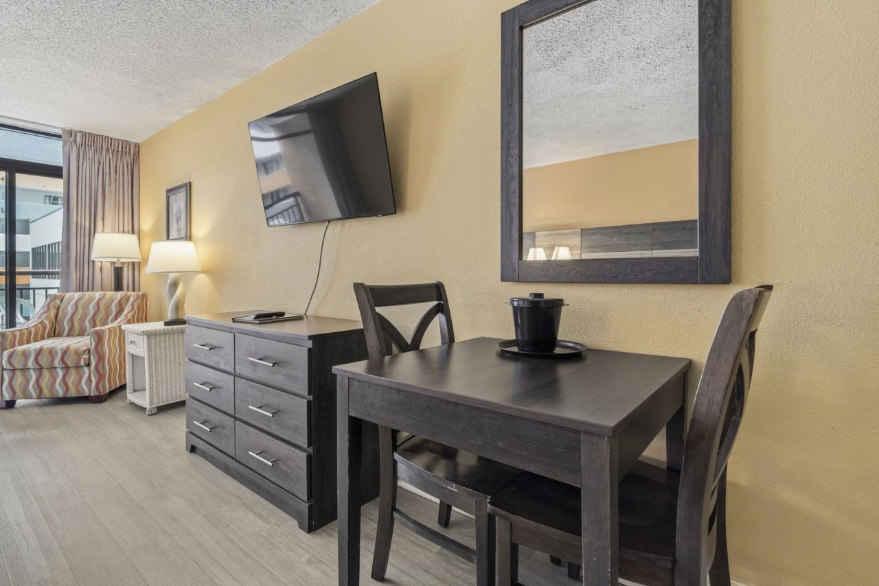 1501 S Ocean Blvd.  Photo 10