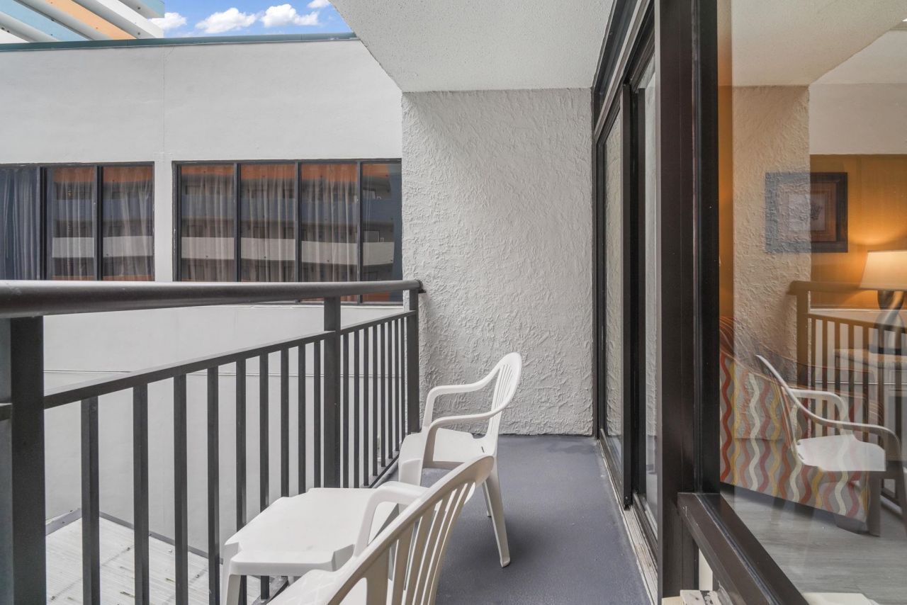 1501 S Ocean Blvd.  Photo 18