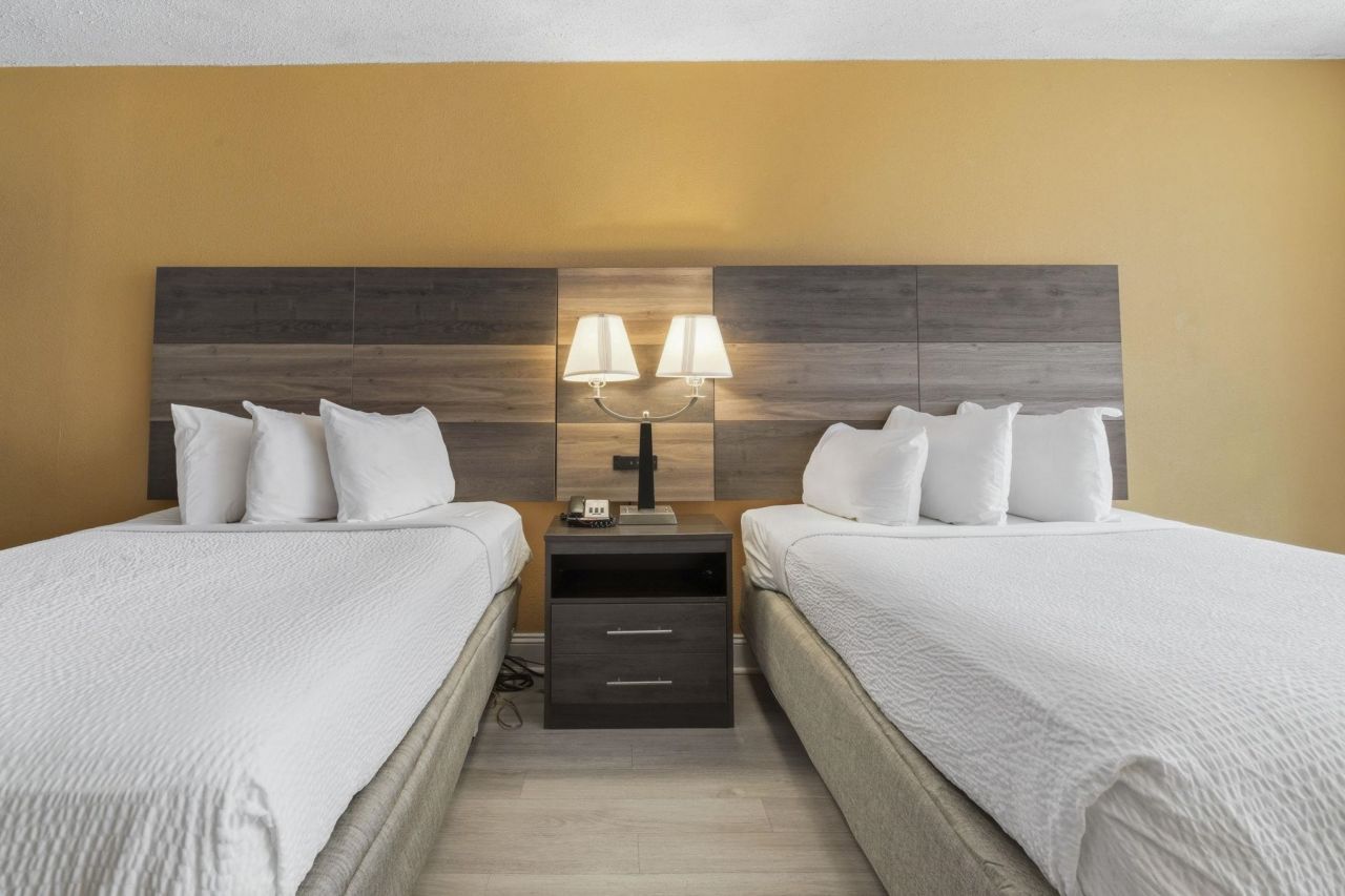 1501 S Ocean Blvd.  Photo 6