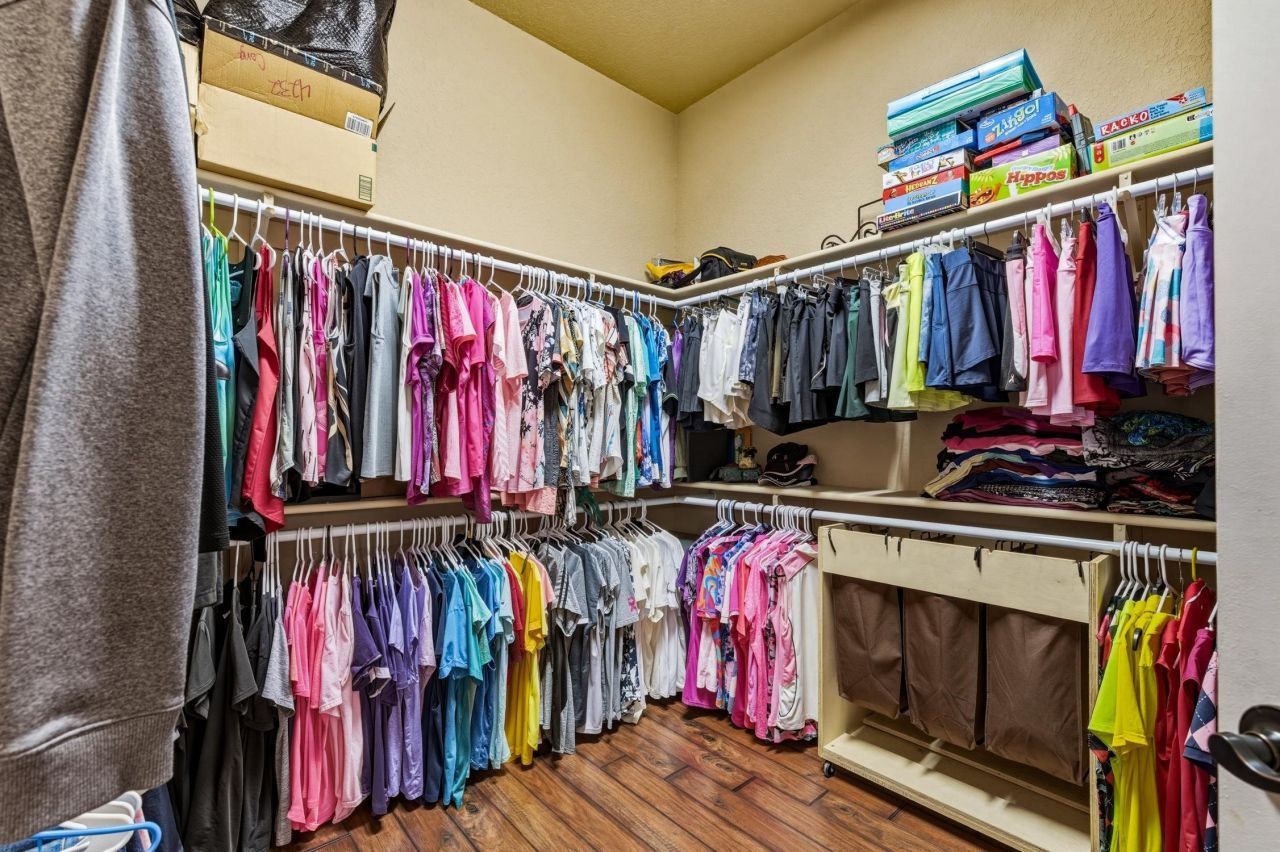 4232 Congressional Dr.  Photo 19