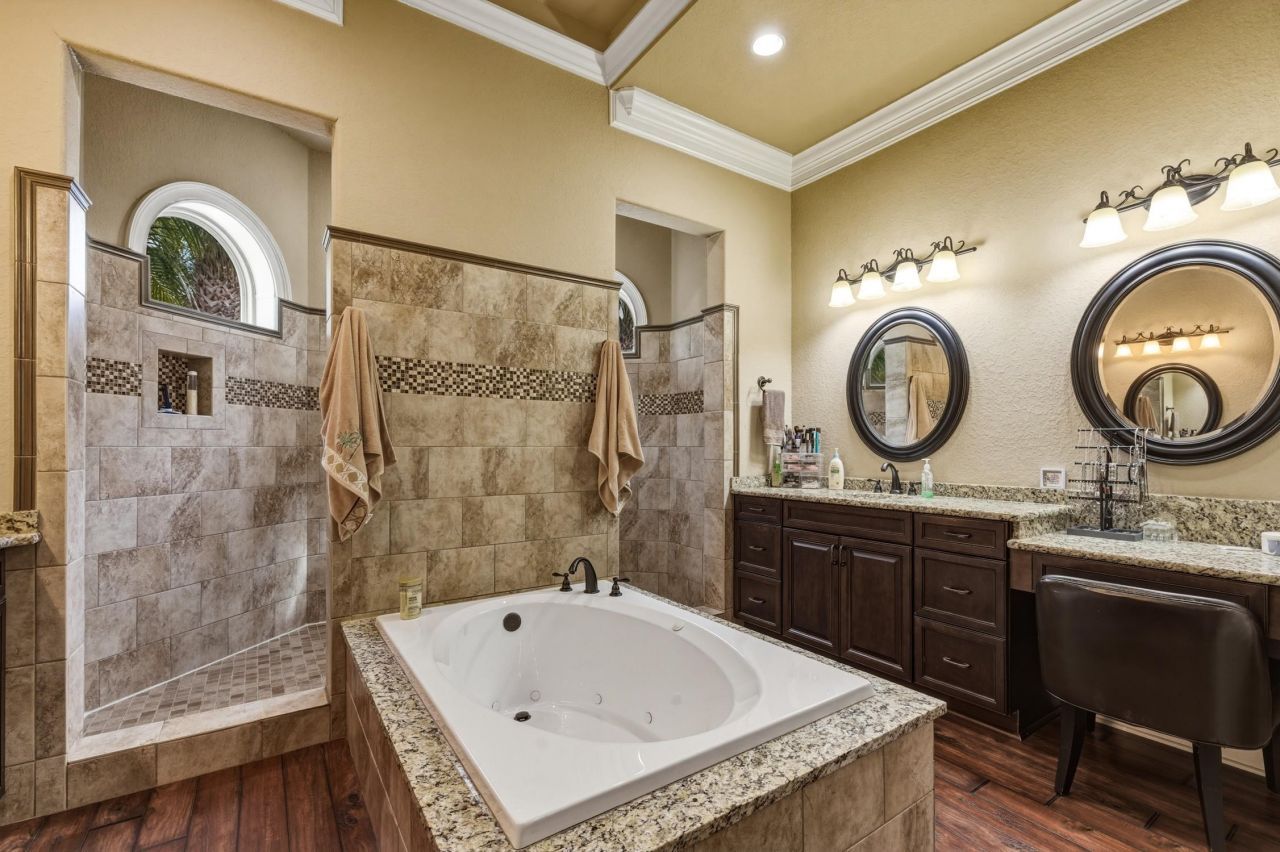 4232 Congressional Dr.  Photo 21