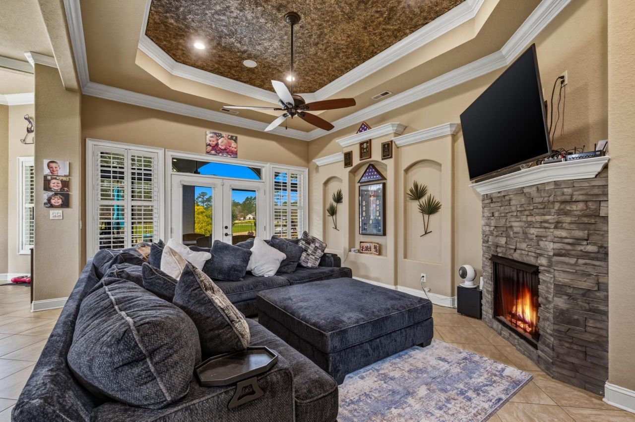 4232 Congressional Dr.  Photo 5