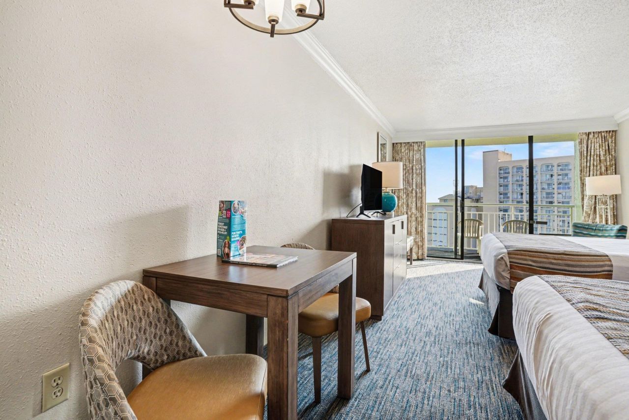 1105 Ocean Blvd. S  Photo 11