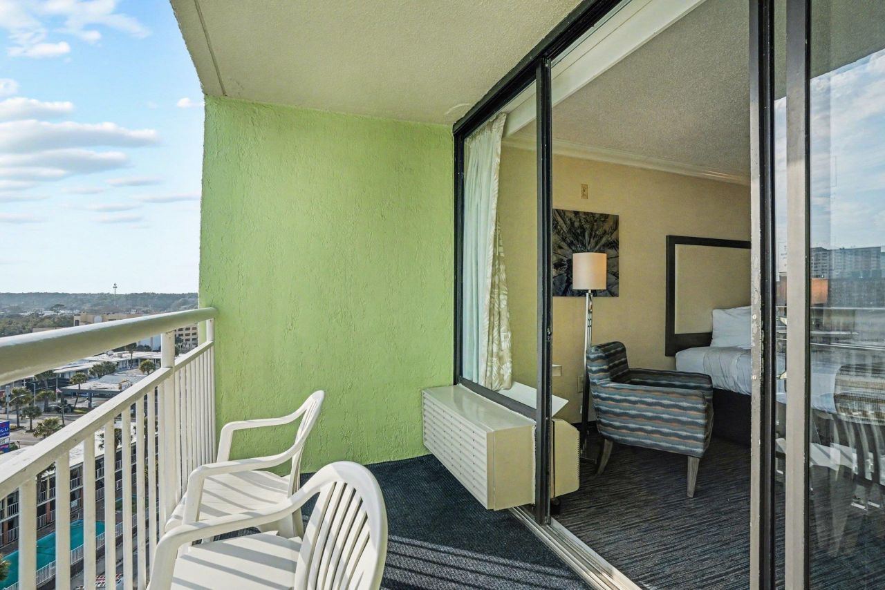 1105 Ocean Blvd. S  Photo 16