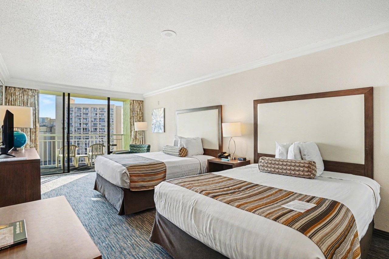 1105 Ocean Blvd. S  Photo 5