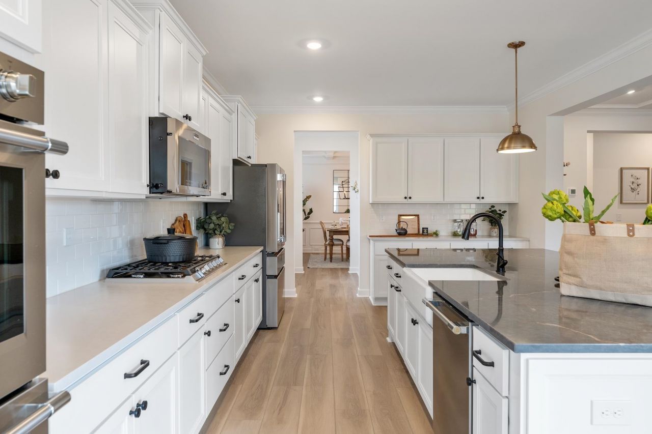 6104 Zoe Way  Photo 11