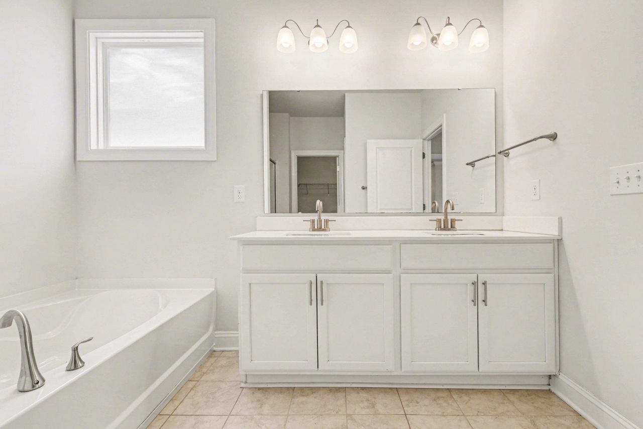 981 Bronwyn Circle Photo 18