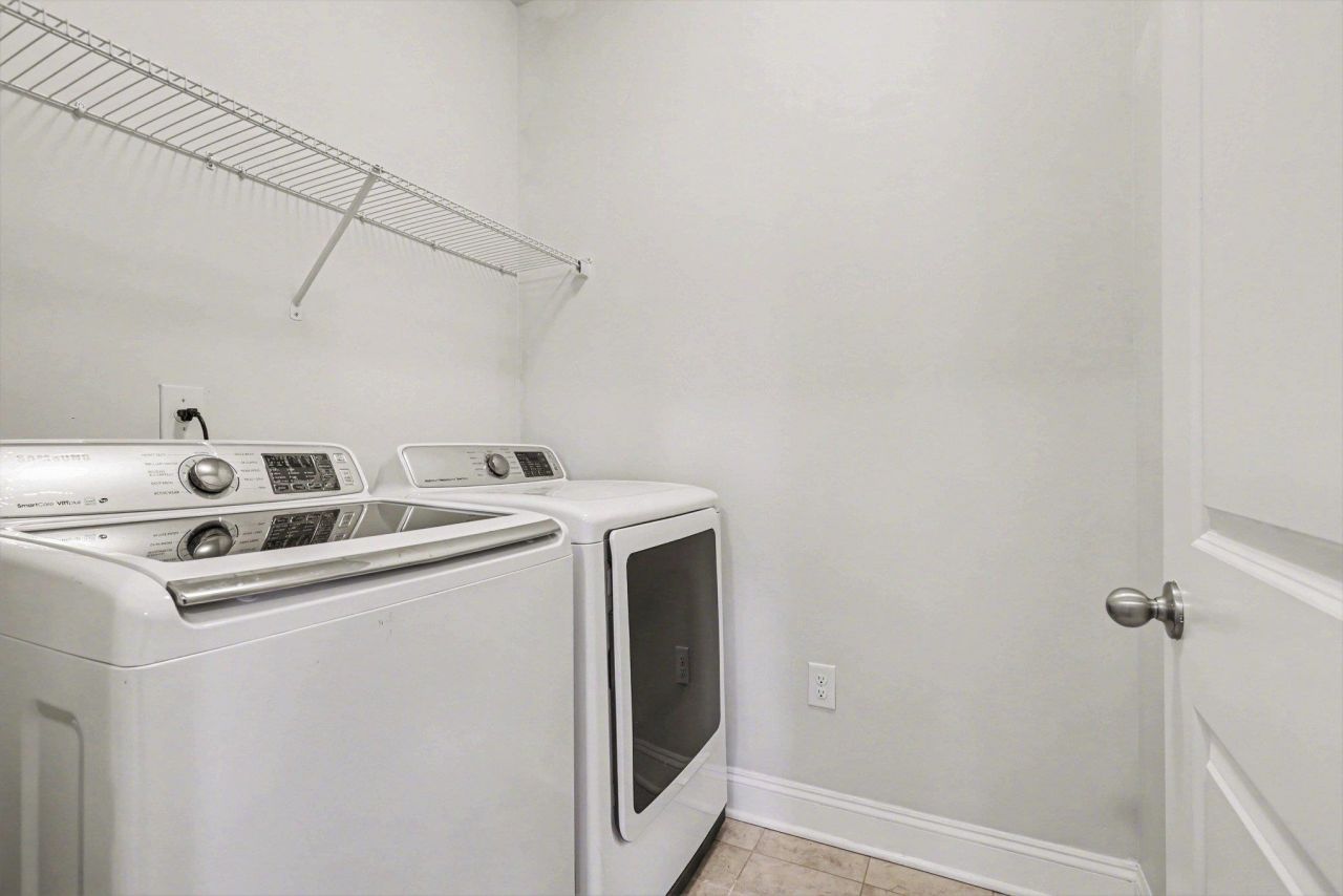 981 Bronwyn Circle Photo 26