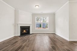 981 Bronwyn Circle photo 4