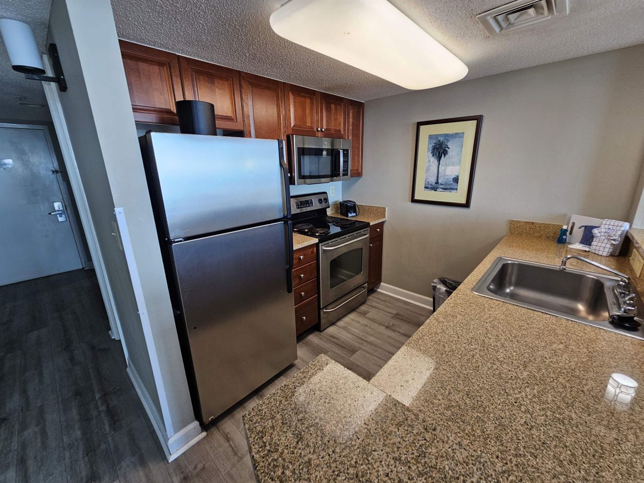 5200 N Ocean Blvd.  Photo 7