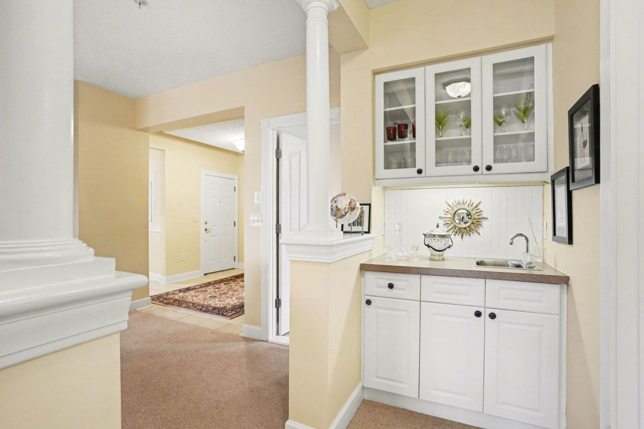 2241 Waterview Dr. Photo 26