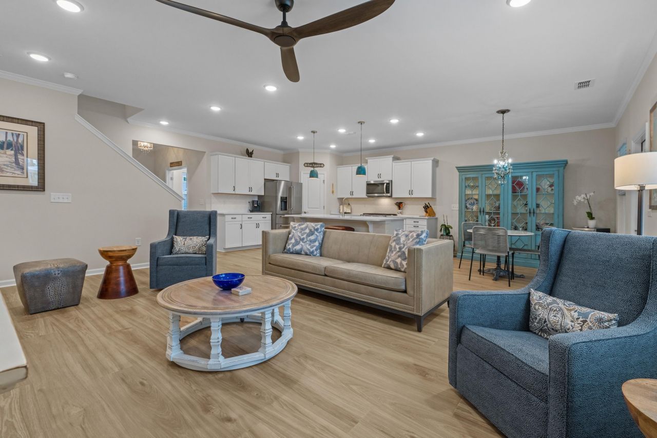 2612 Watershed Way Photo 9