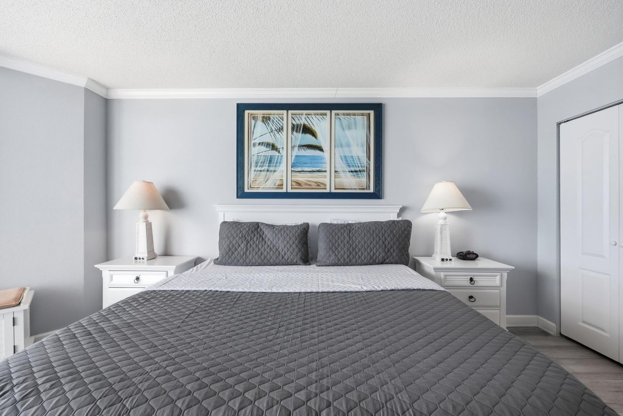 2504 N Ocean Blvd.  Photo 19