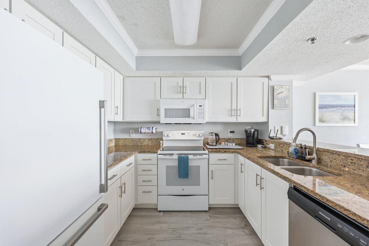 2504 N Ocean Blvd.  Photo 4