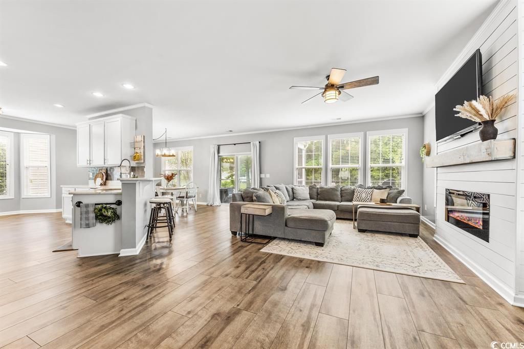 4753 Farm Lake Dr. Photo 13