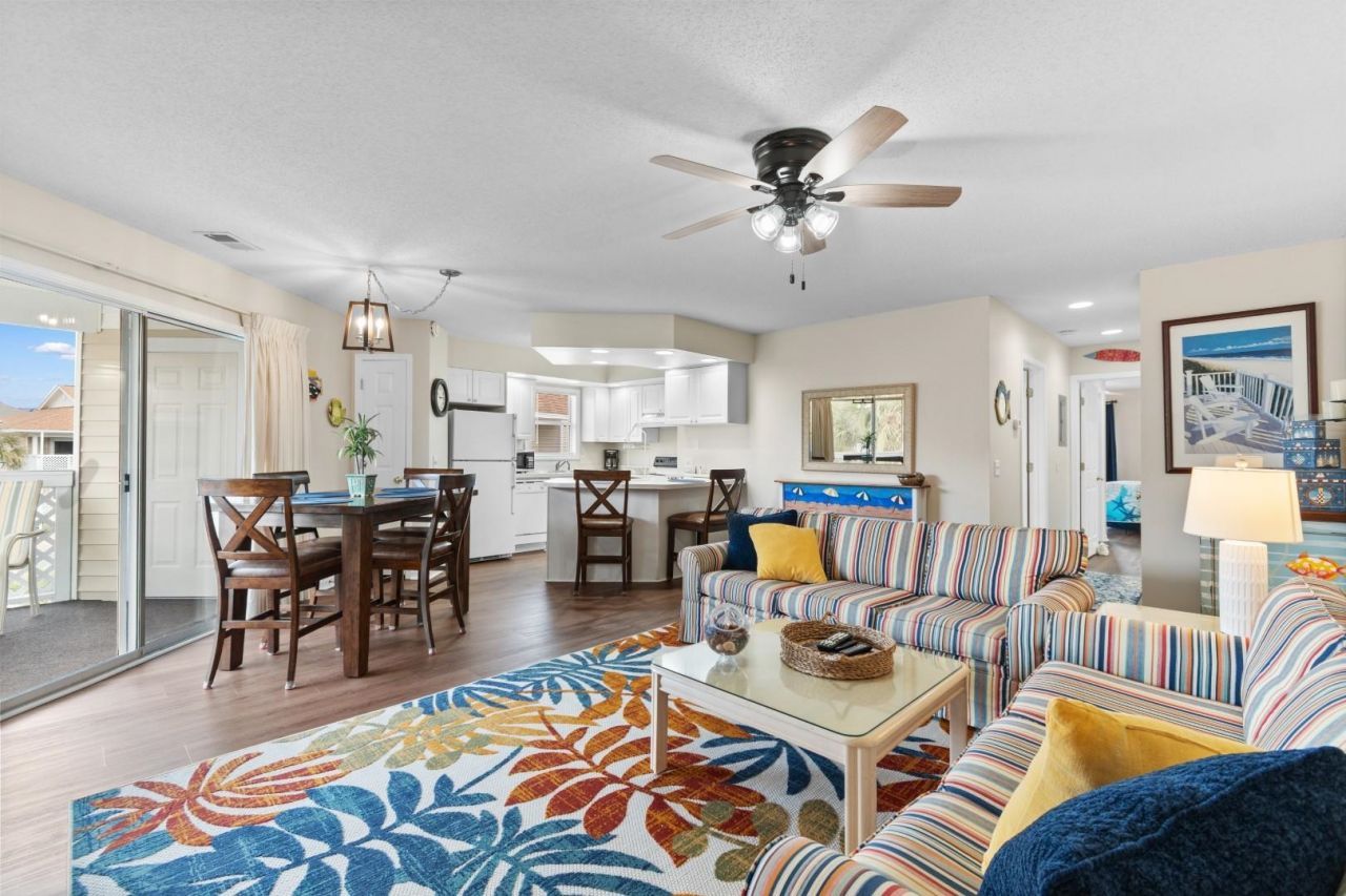 300 Shorehaven Dr.  Photo 13