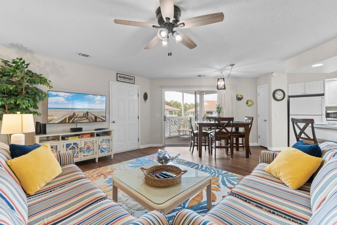 300 Shorehaven Dr.  Photo 14