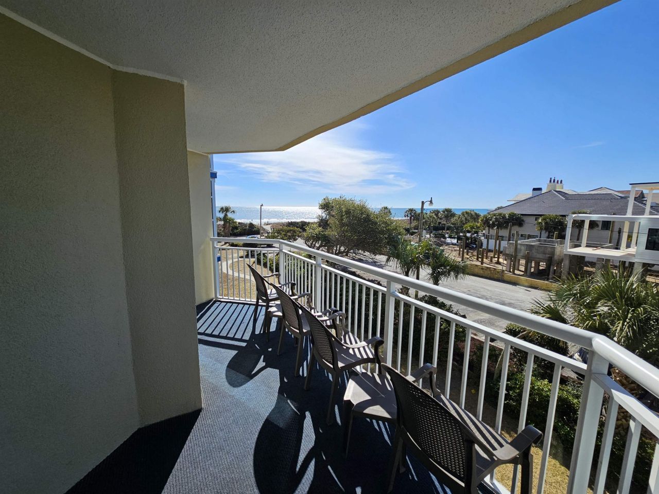 5200 N Ocean Blvd.  Photo 14