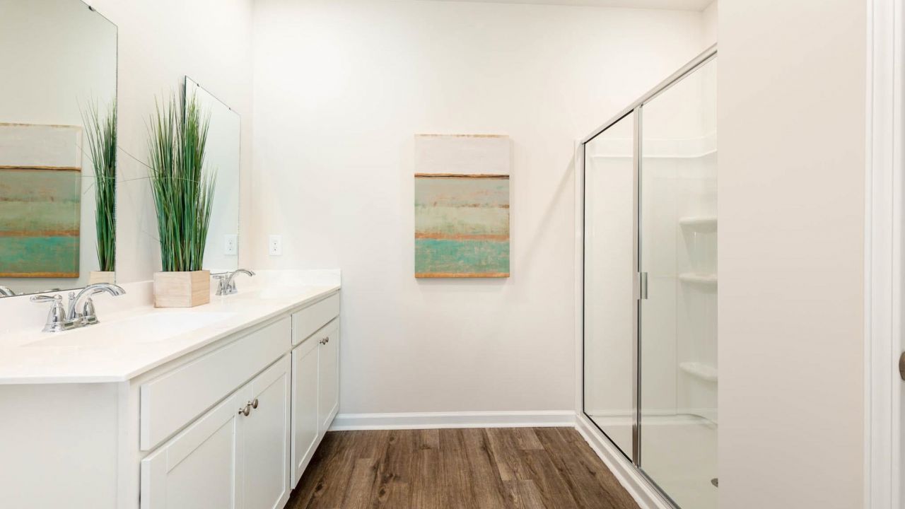 100 Grazing St Photo 16