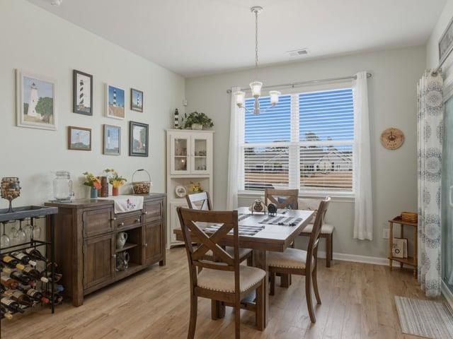 1092 Maxwell Dr. Photo 13